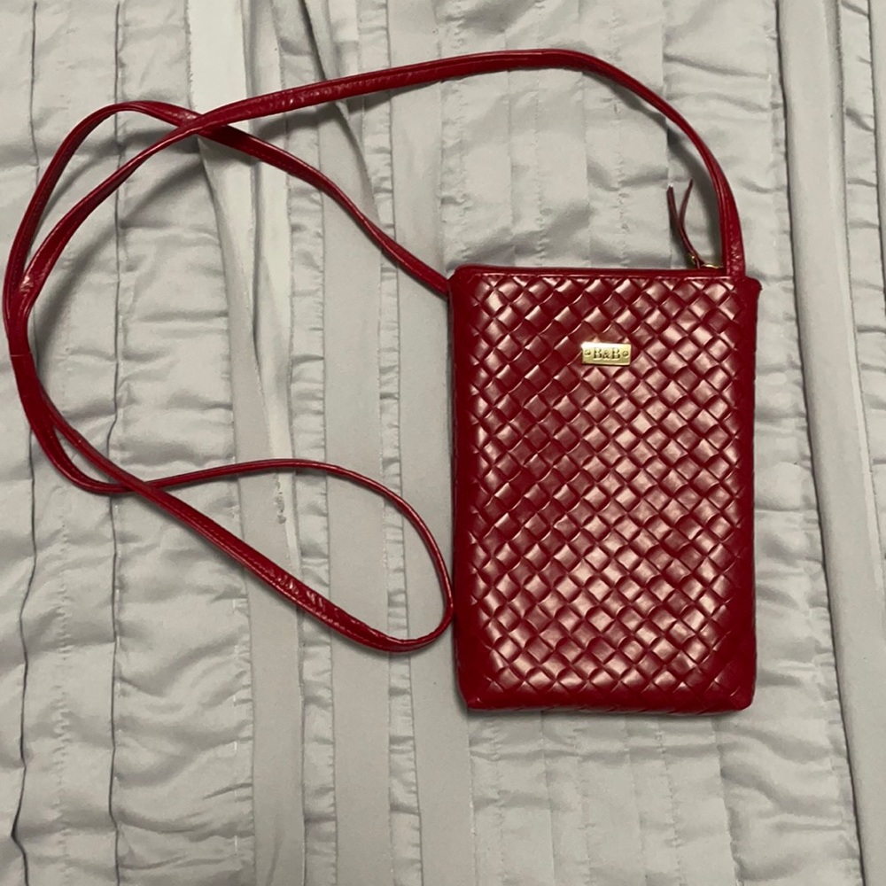 B&B purse in great condition.